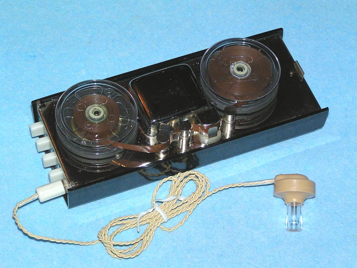 Vintage TELMAR T-100 Mini Reel-To-Reel Tape Recorder!!